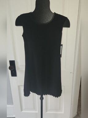 Nicole Miller Little Black Stretchy Dress Size XS New With Tags. Mini.